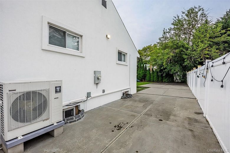 84 Rosedale Road