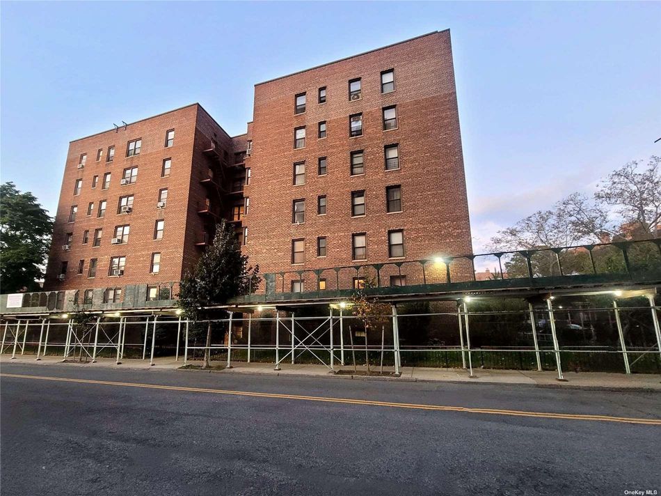 Image 1 of 18 for 8423 Manton Street #1D in Queens, Briarwood, NY, 11435