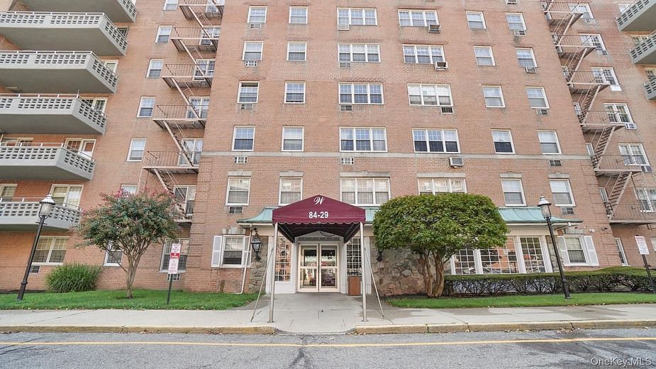8429 153rd Avenue #6F
