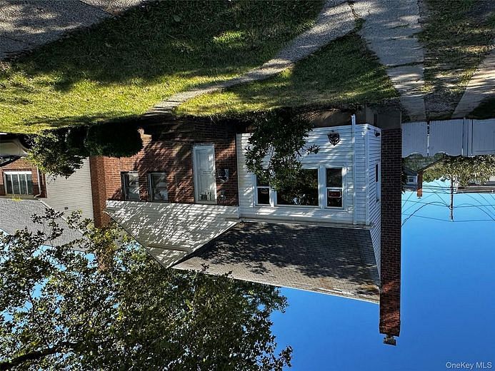 843 Jerusalem Avenue