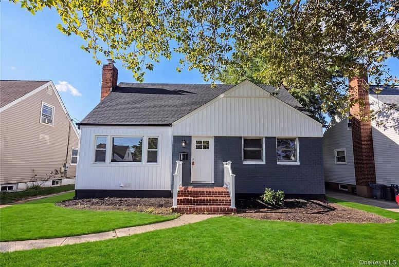 843 Jerusalem Avenue