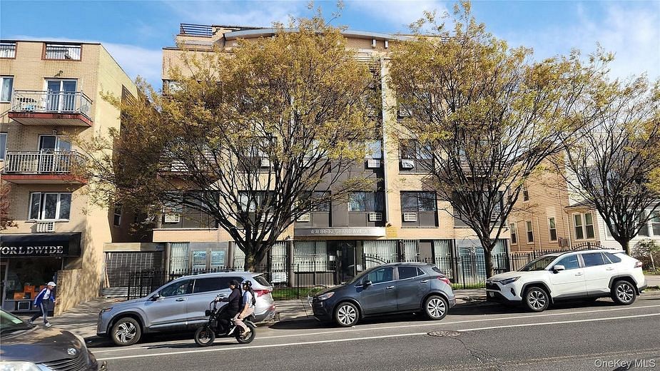 8432 Grand Avenue #2D