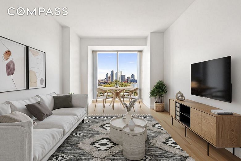 845 Nations Plaza #11C