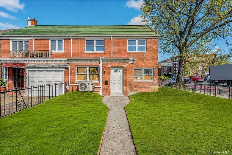 8459 Goldington Court