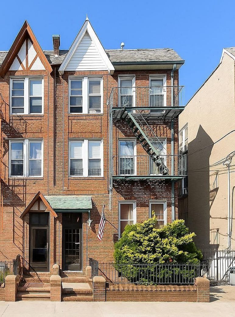 847 Bay Ridge Avenue