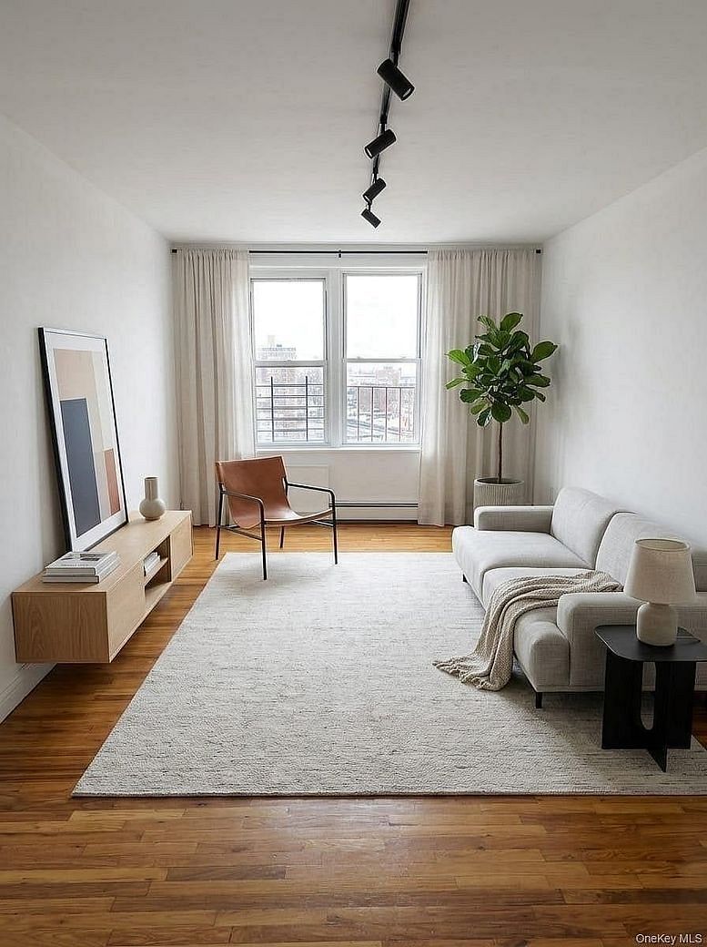 8470 129th Street #6L