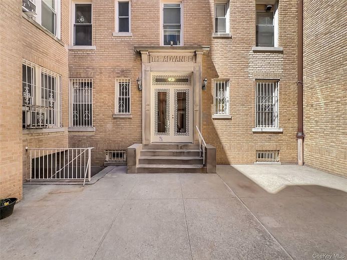848 43rd Street #22