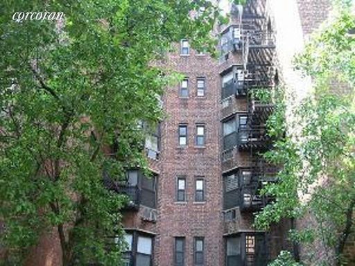 Image 1 of 12 for 330 East 70th Street #6B in Manhattan, New York, NY, 10021