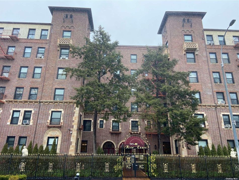 Image 1 of 17 for 85-11 Lefferts Boulevard #2J in Queens, Kew Gardens, NY, 11415