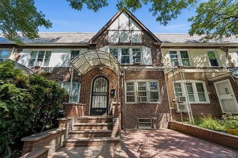 85-17 66th Road