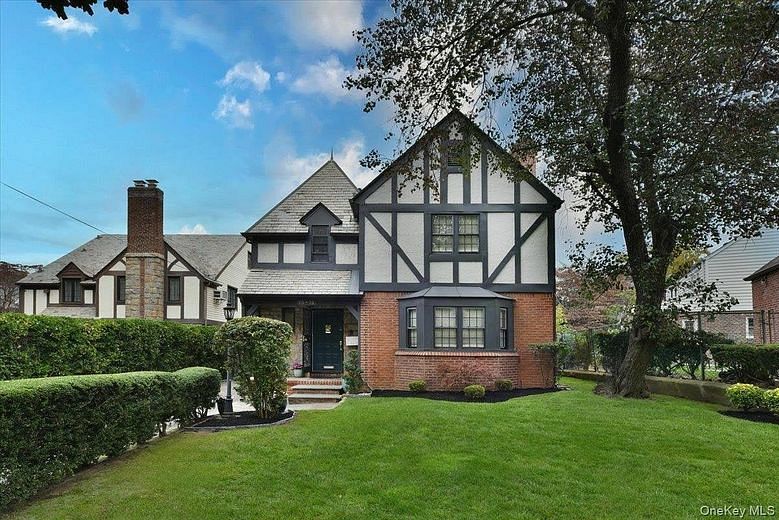 85-35 Edgerton Boulevard