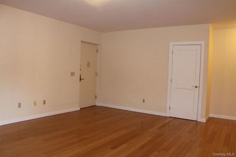 85 Bronx River Road Road #3S