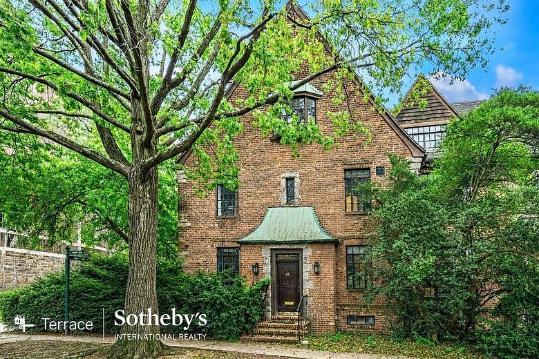 85 Burns Street #HOUSE