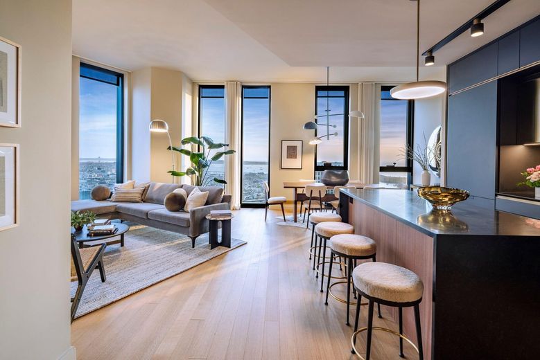 85 Fleet Street #88PHN