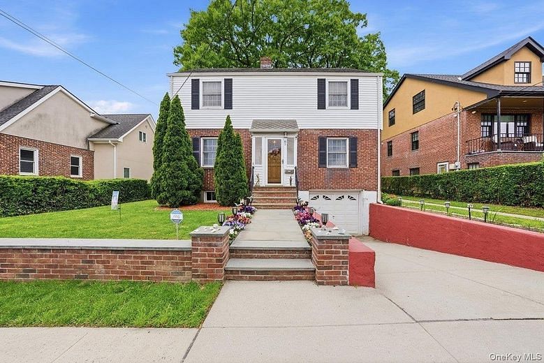 85 Halstead Avenue