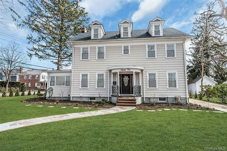 85 Violet Avenue