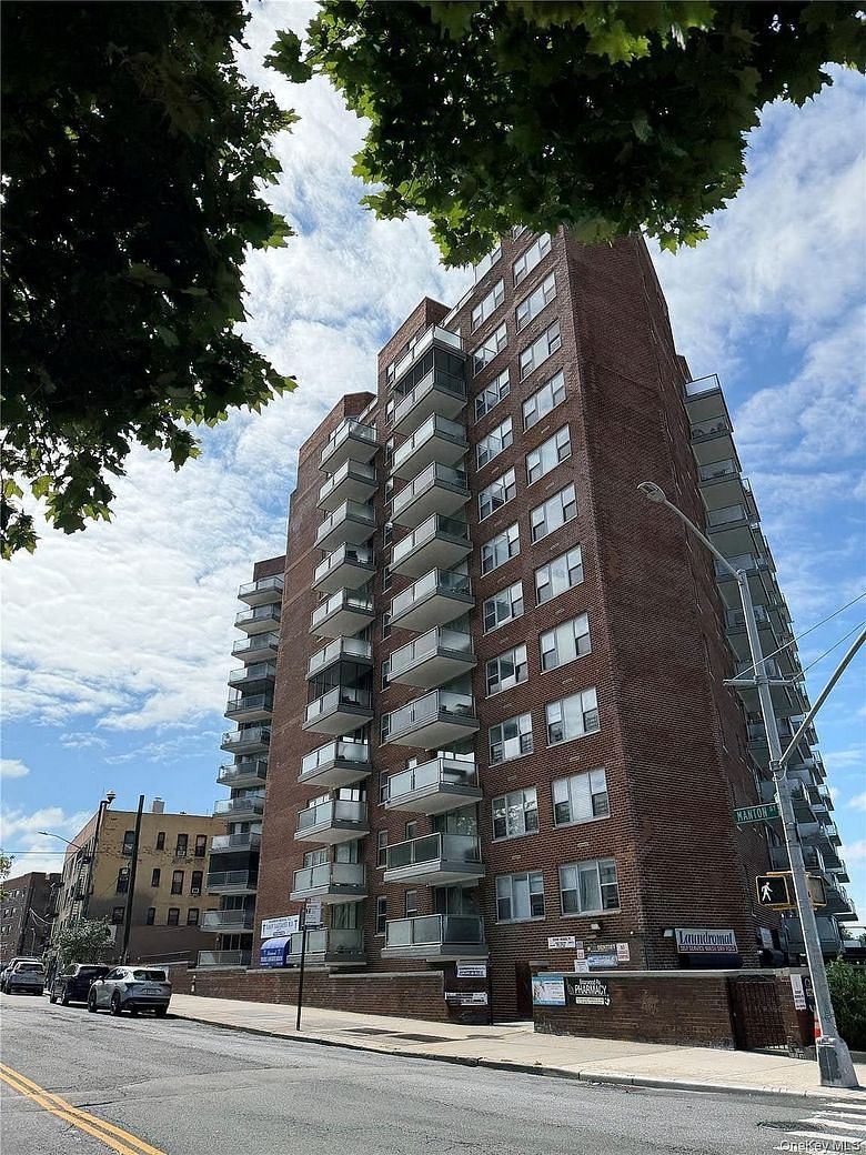 8515 Main Street #9B