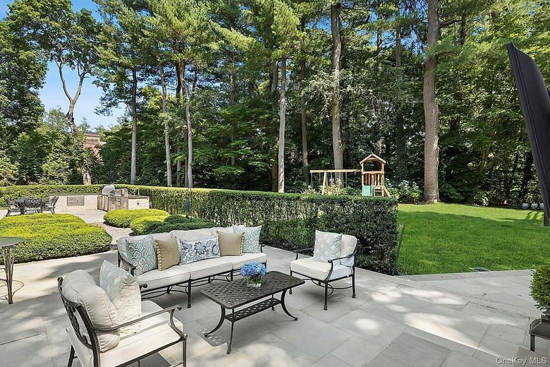 855 Orchard Lane