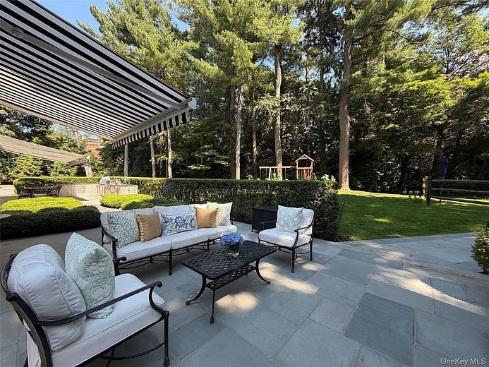 855 Orchard Lane