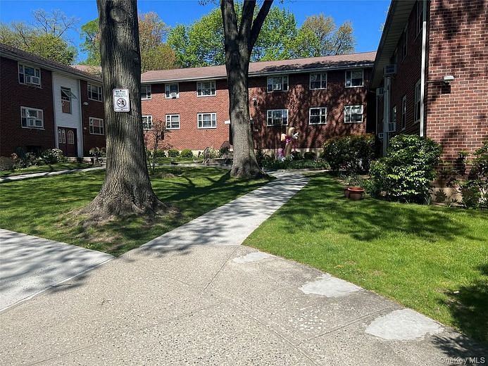 855 Palisade Avenue #2E