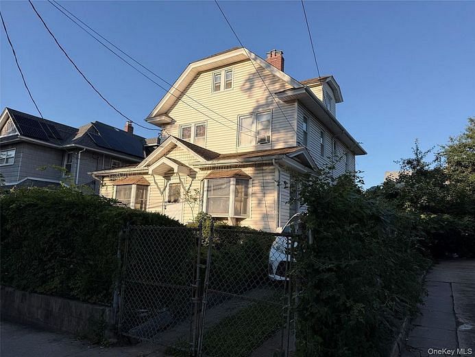 8561 149th Street