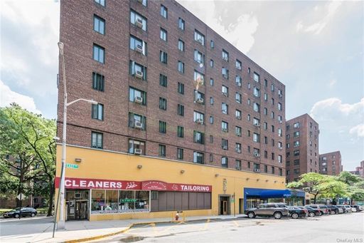 Image 1 of 14 for 1490 East Avenue #6D in Bronx, NY, 10462
