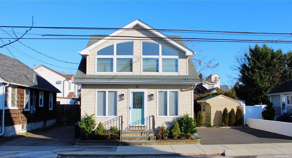 Image 1 of 22 for 86 Cedarhurst Avenue in Long Island, Point Lookout, NY, 11569
