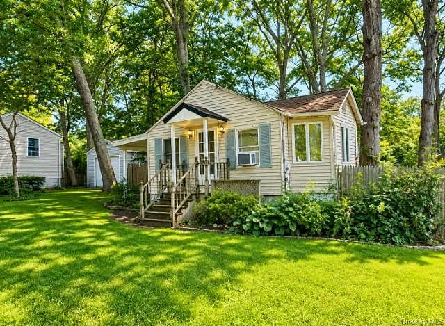 86 N Evergreen Drive