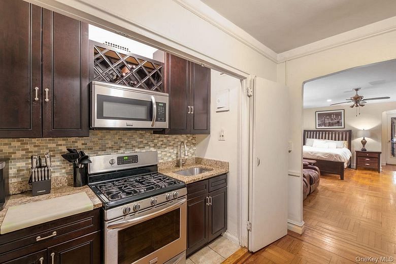 860 Grand Concourse Ave #4J