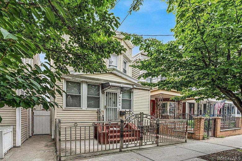 8605 79th Street