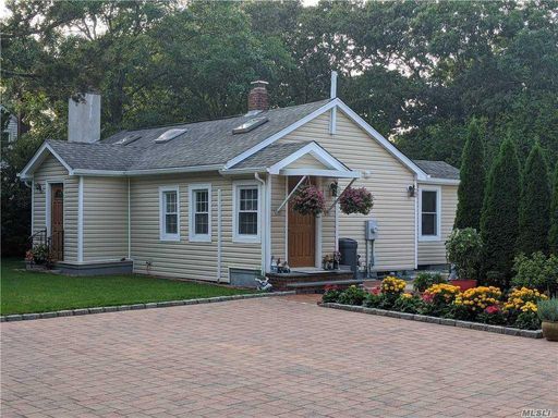Image 1 of 19 for 46 Groves Dr in Long Island, Flanders, NY, 11901