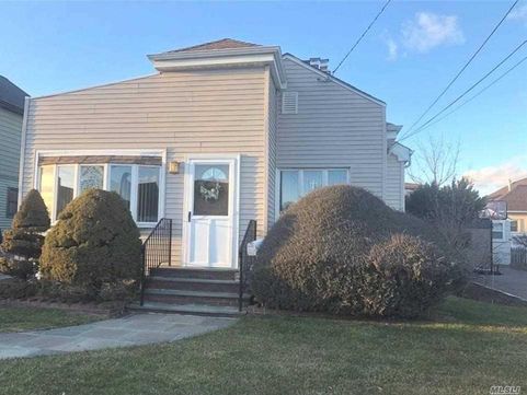 Image 1 of 15 for 138 Clemens Road in Long Island, Mineola, NY, 11501
