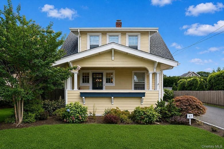 87 Islip Avenue
