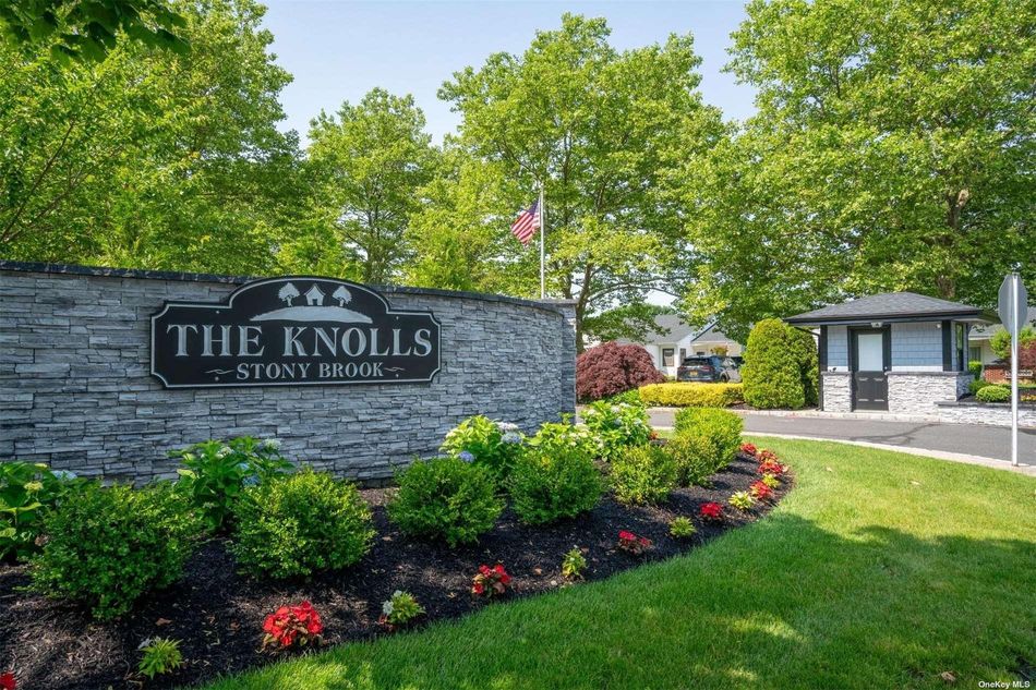 Image 1 of 32 for 87 Knolls Drive #87 in Long Island, Stony Brook, NY, 11790
