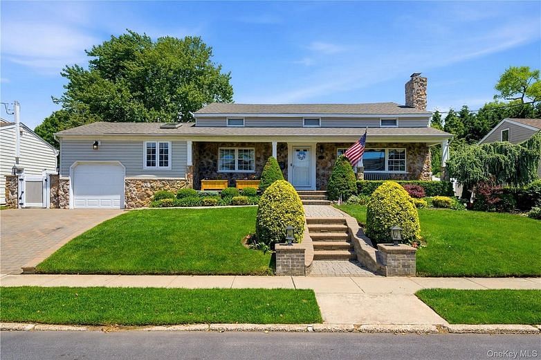 87 Laurel Drive