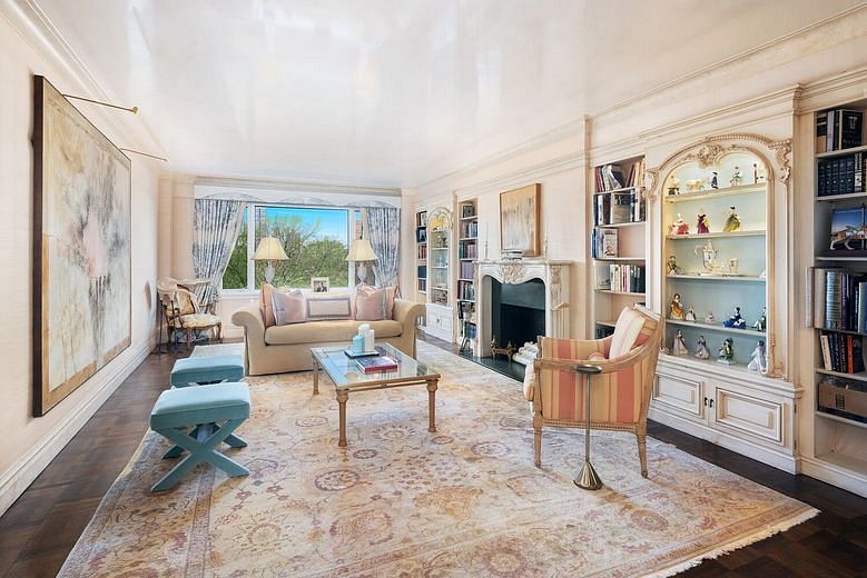 870 Fifth Avenue #11A