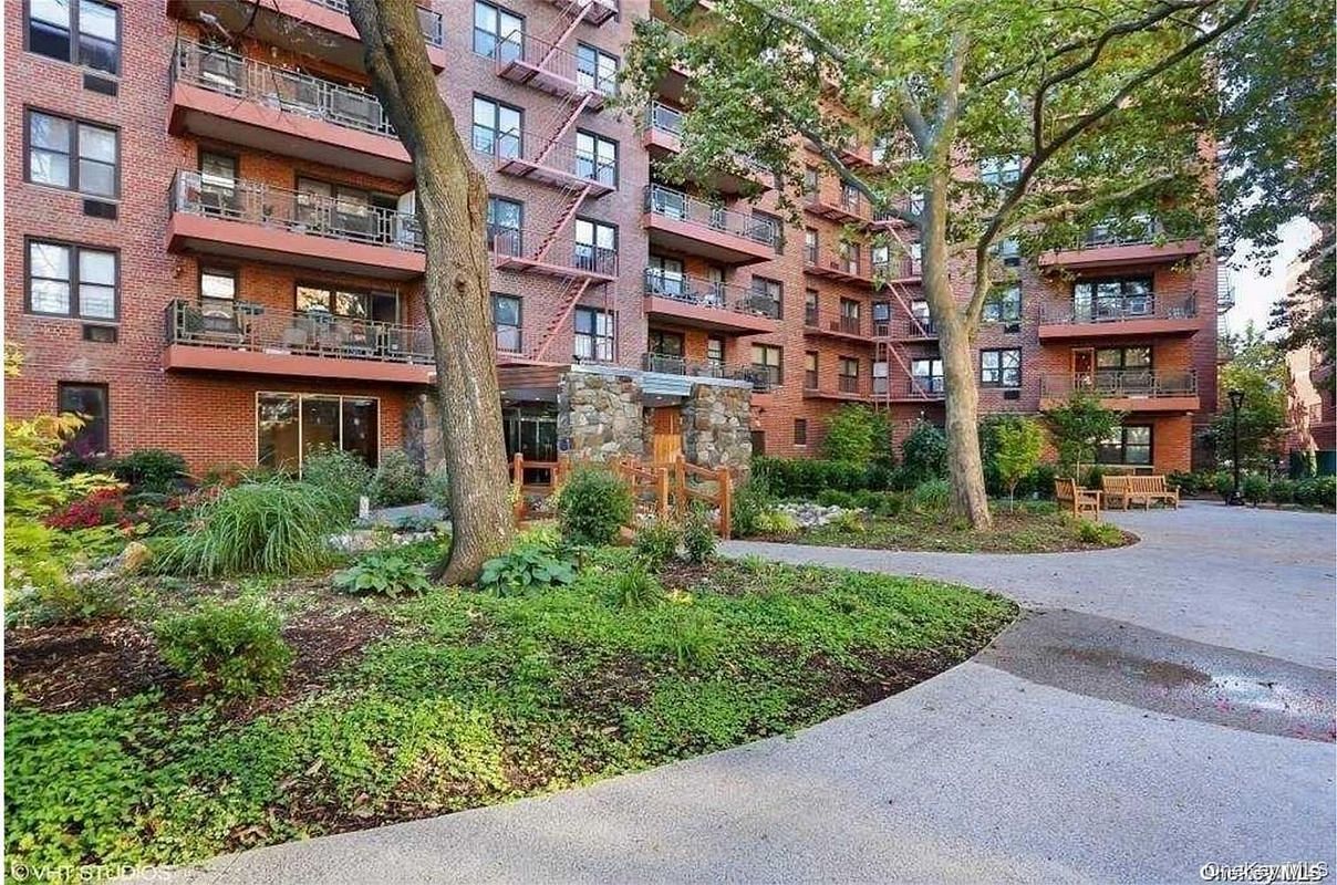 Image 1 of 17 for 8710 51st Avenue #5H in Queens, Elmhurst, NY, 11373