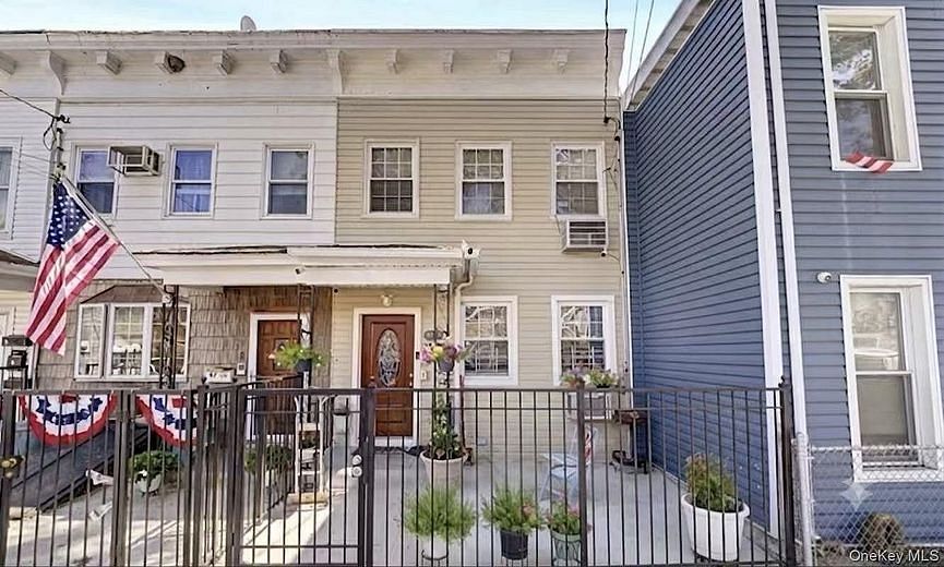 8712 95th Avenue