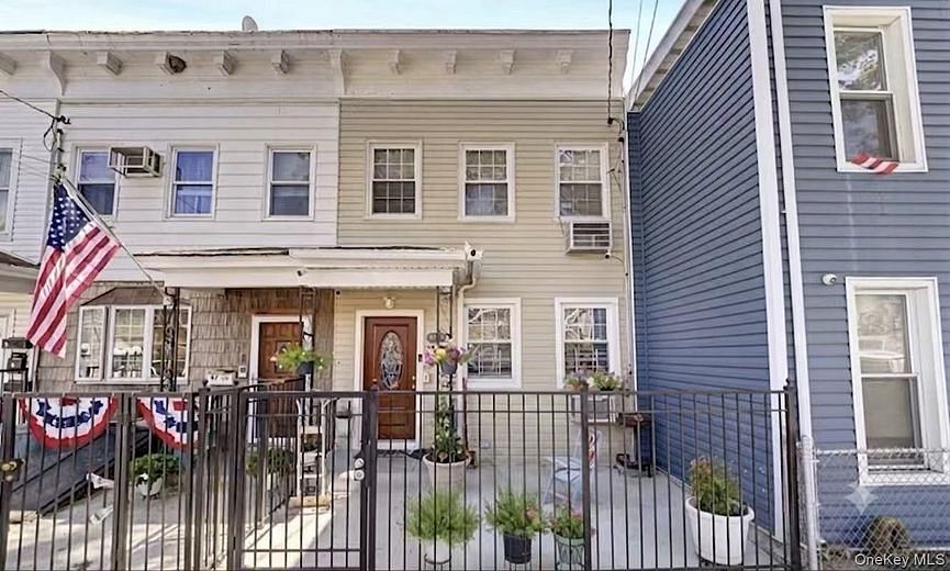 8712 95th Avenue
