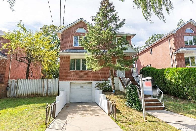 8716 Palo Alto Street