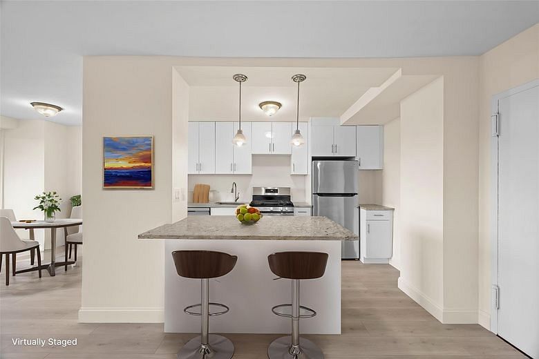 875 Morrison Avenue #6E