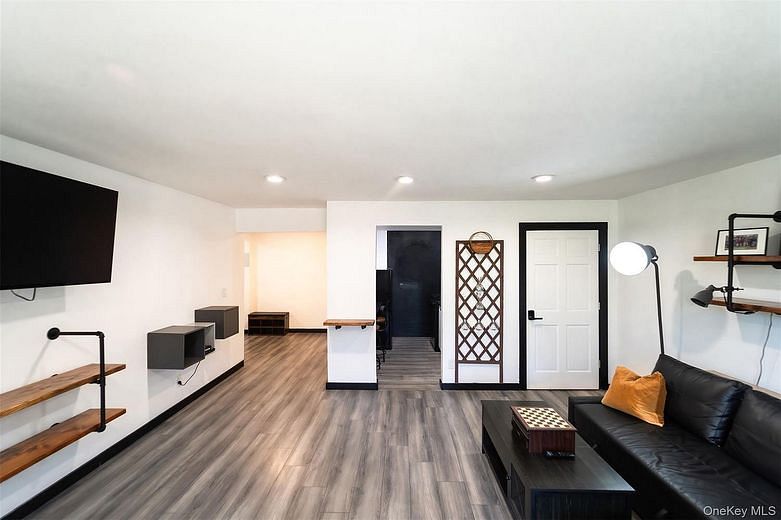 88-29 155th Avenue #3F