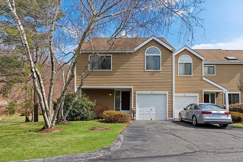 88 Farm Lake Crescent Road