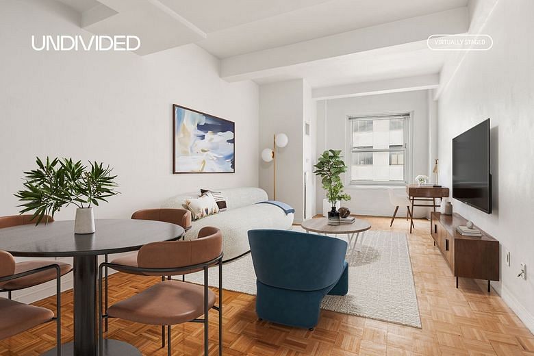 88 Greenwich Street #321