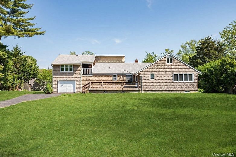 88 Tulipwood Drive