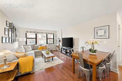 Image 1 of 9 for 301 East 69th Street #7C in Manhattan, New York, NY, 10021