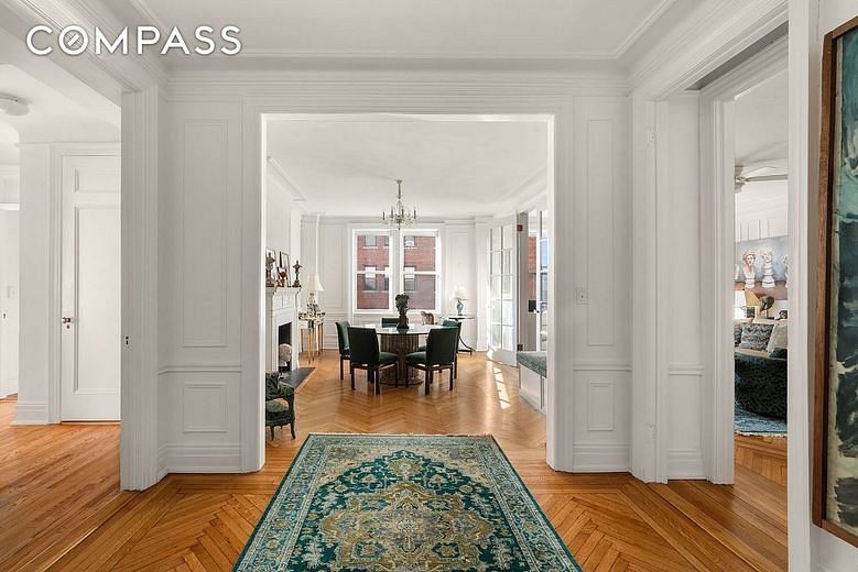 885 West End Avenue #8A