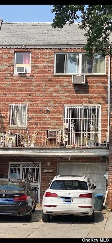 132-23 Sanford Avenue in Queens, Flushing, NY 11355