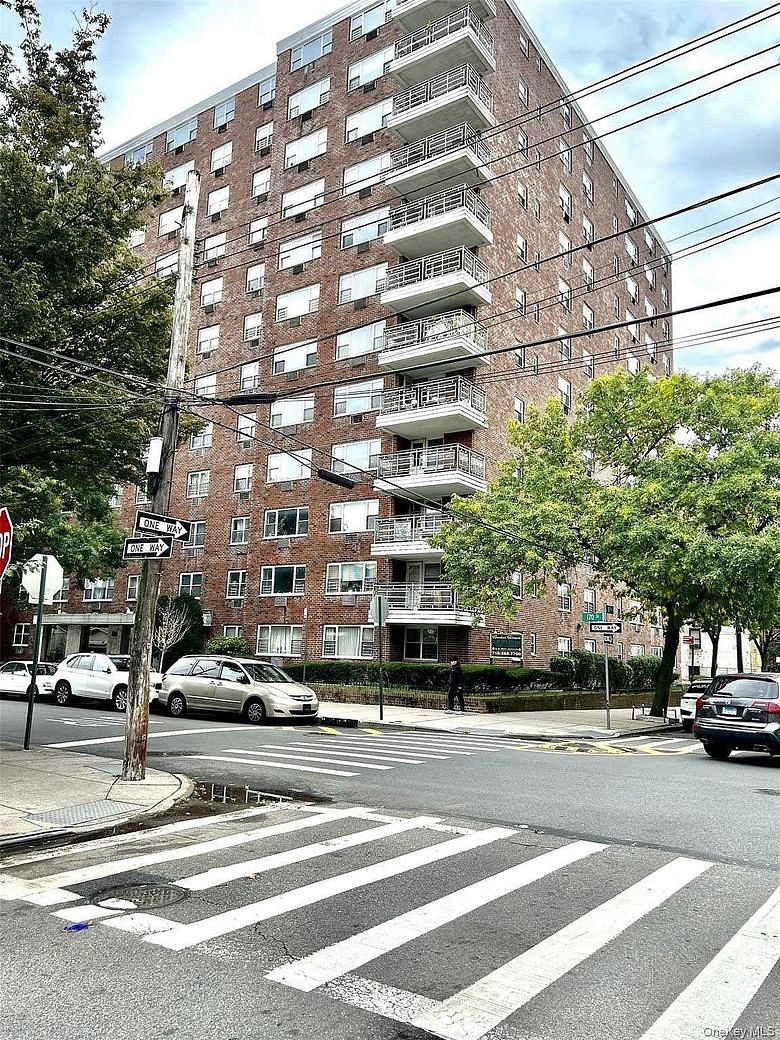 89-00 170 Street #5E