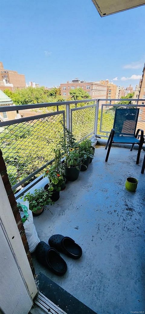 89-15 Parsons Boulevard #9N
